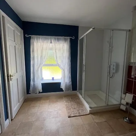 度假居 The Rathmore House